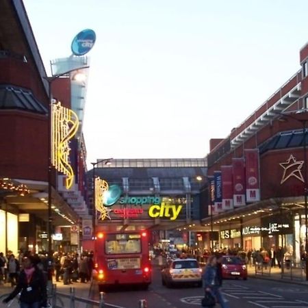 Luxury 1 Bedroom Flat In The Heart Of Wood Green London Luaran gambar