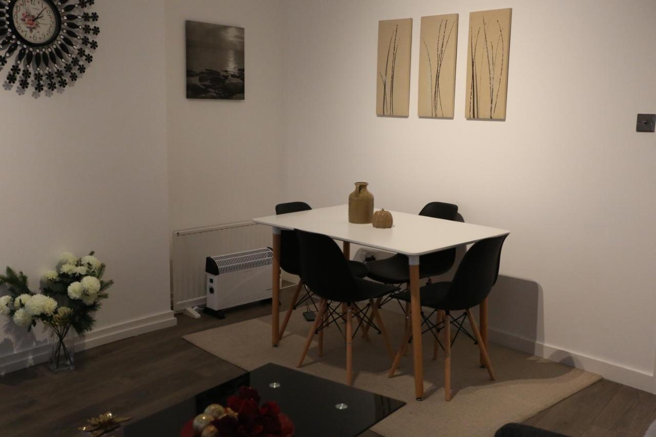 Luxury 1 Bedroom Flat In The Heart Of Wood Green London Luaran gambar